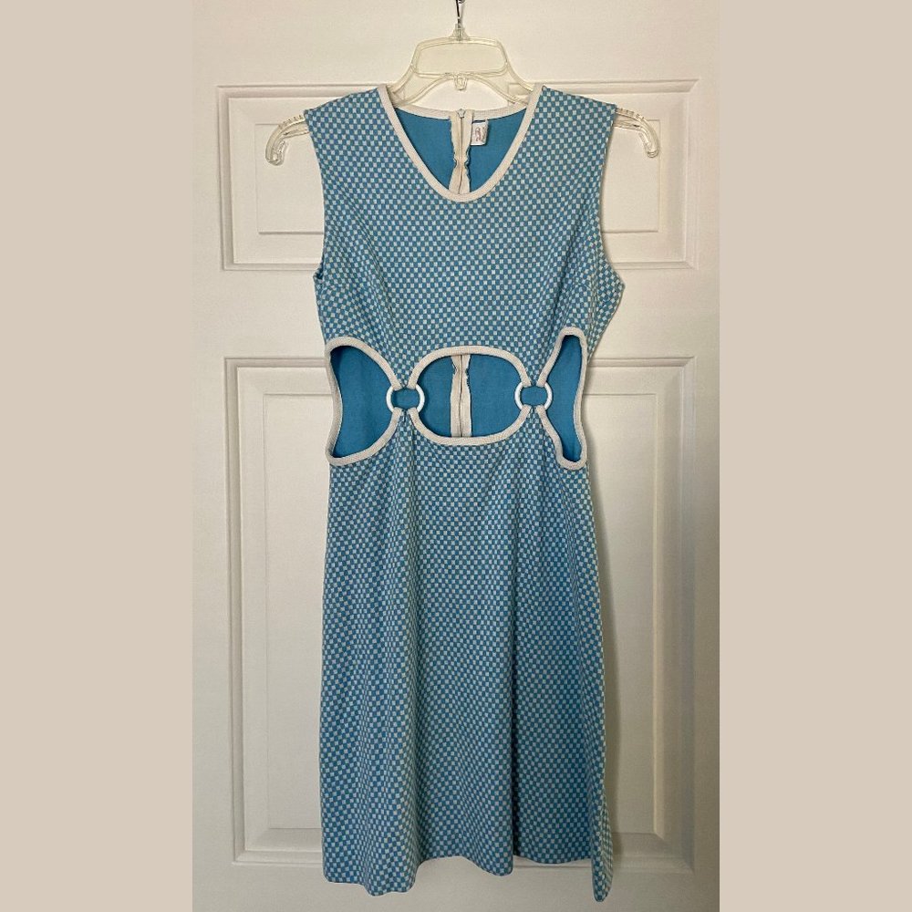 Vintage 1970 Beeline Blue and White Mod Cut Out Dress Size S